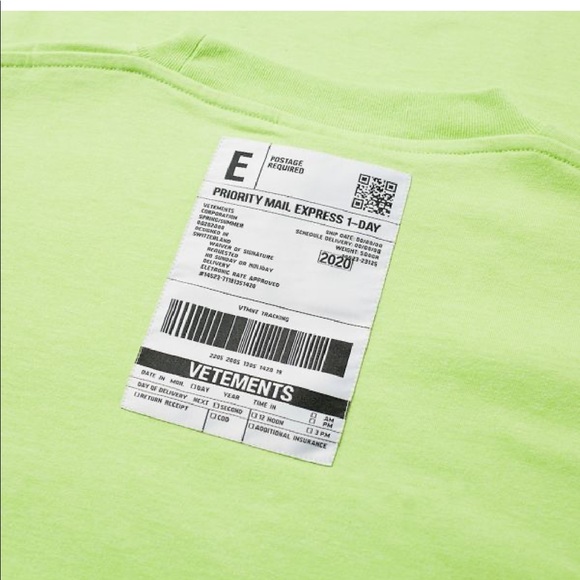Green Vetements T-shirt - Picture 2 of 3